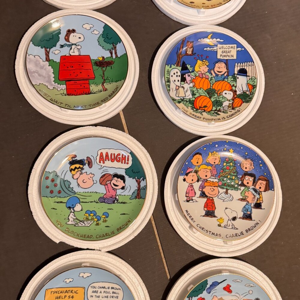 Peanuts Collectible Plates - Set of 8 - Danbury Mint